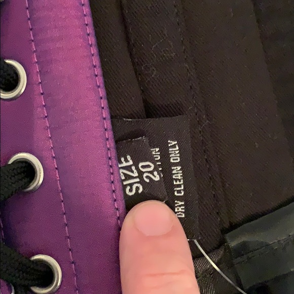 PRICE๐๐ปNWT Purple Steel Bone Corset Size 20 - Picture 4 of 8